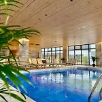 Aqua Vista Odyssey 8 Lux Cu Si Piscine