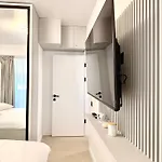 Aqua Vista Odyssey 8 Lux Cu Si Piscine Appartamento Năvodari