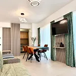 Appartamento Aqua Vista Odyssey 8 Lux Cu Si Piscine