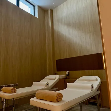 Aqua Vista Odyssey 8 Lux Cu Si Piscine Daire Navodari