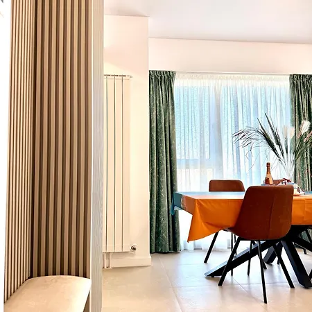 Aqua Vista Odyssey 8 Lux Cu Si Piscine Năvodari